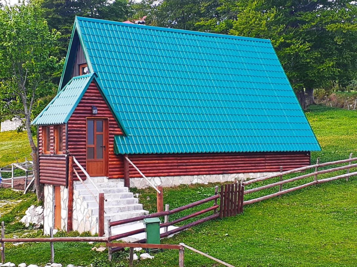 Family Farm Apartments Zabljak  Bagian luar foto